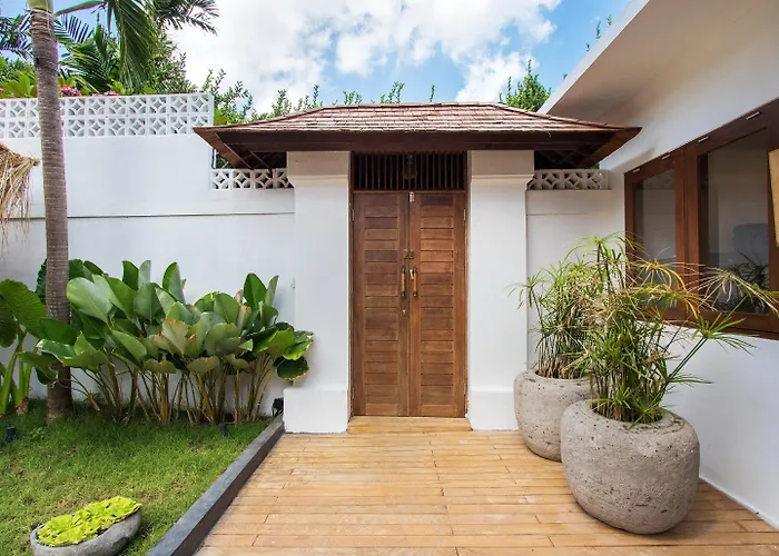 Villa Makasih By Finder
